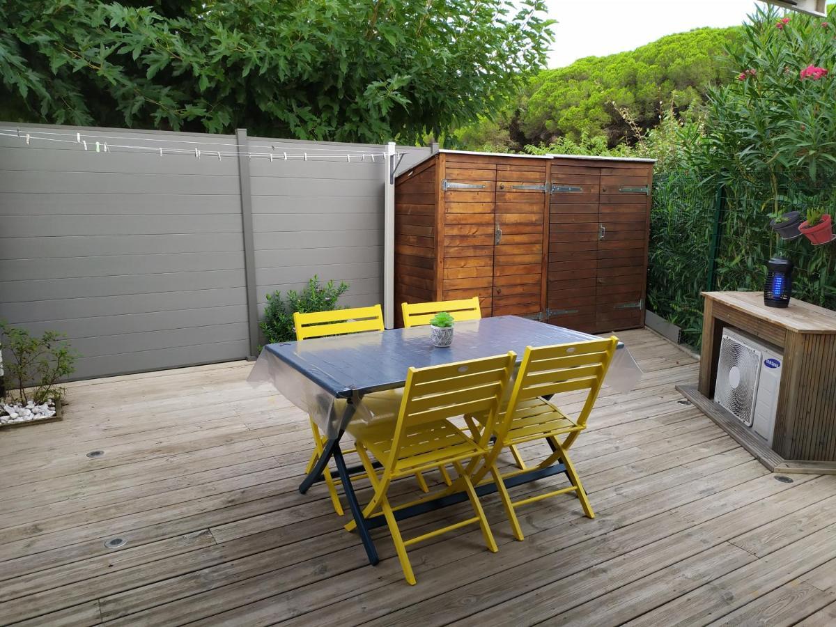 Beau studio avec grande terrasse La Grande Motte Extérieur photo